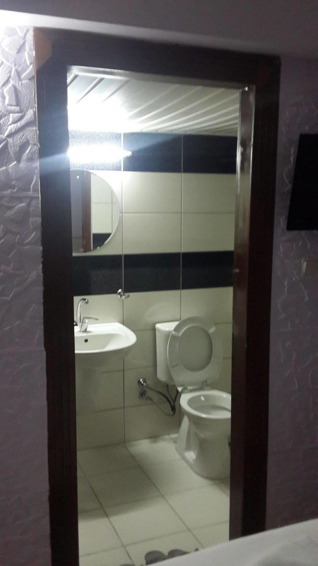 أنطاليا Ozturk Hotel المظهر الخارجي الصورة