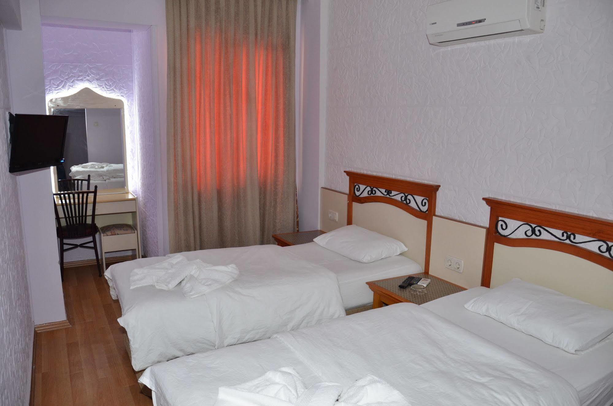 أنطاليا Ozturk Hotel المظهر الخارجي الصورة